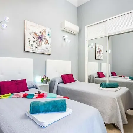 Playa De Fanabe Sleeps 6 With Pool Air Con And Wifi *