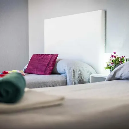 Playa De Fanabe Sleeps 6 With Pool Air Con And Wifi Villa Costa Adeje (Tenerife)